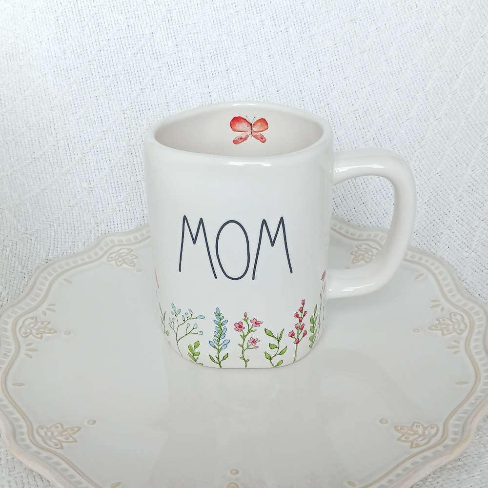 NWOT Rae Dunn Artisian Collection By Magenta MOM Floral Butterfly Ceramic Mug